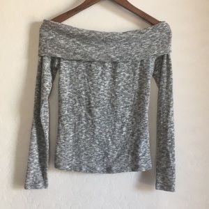 Grey Off The Shoulder Sleeve Top (s)